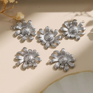Lot de 5 breloques marguerites en acier inoxydable 304 pour la création de bijoux