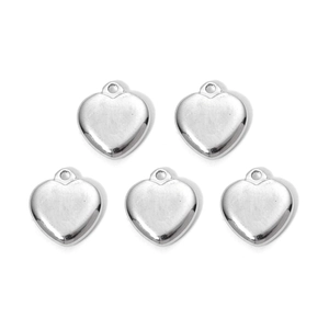 Set de cinco colgantes de corazón 3D en acero inoxidable 304 con acabado de espejo plateado
