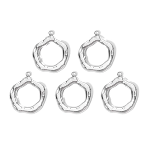 Set of five 304 stainless steel round charms with hammered texture and geometric hollow design