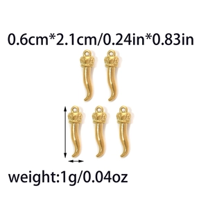 Set of five 304 stainless steel golden Italian horn pendants with crown top details