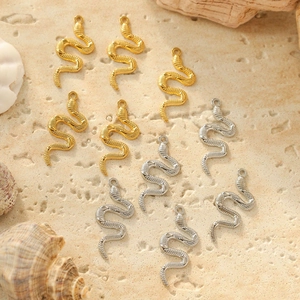 Pendentif Serpent DIY Acier Inoxydable 304 Breloque Animale pour Bijoux Or Argent Forme S Métal Poli Accessoire Créatif