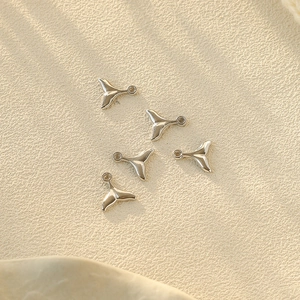 Lot de cinq pendentifs queue de poisson en acier inoxydable 304 pour bijoux DIY