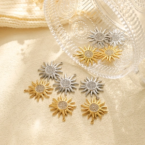 Pendente a Girasole in Acciaio Inossidabile 304 Con Ciondolo a Sole Con Strass Per Creazione Gioielli Solo Ciondolo Senza Catena Donna
