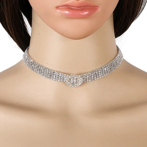 Funkelndes silbernes Strass-Halsband mit ovalem Kristalldesign für Abendmode