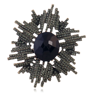 Broche Solaire Rayonnante en Alliage Vintage pour Femme Plaquée Or Antique Broche Abstraite Géométrique en Strass Bijoux de Mode Créatifs