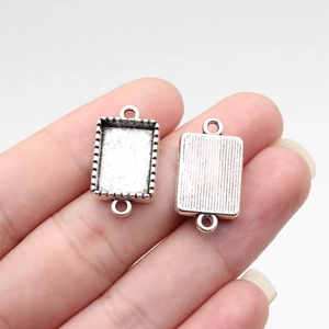 Rectangle antique silver alloy pendant base with gear edges for jewelry making