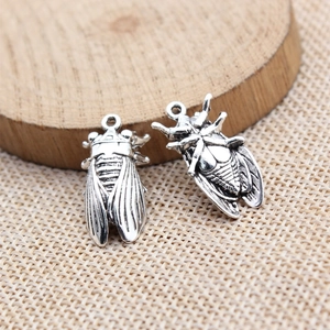Vintage alloy cicada insect pendants with detailed wing texture for DIY jewelry making