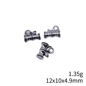 Drei antik-silberne Bambus-Anhänger für DIY-Schmuckherstellung 12x10x4,9mm