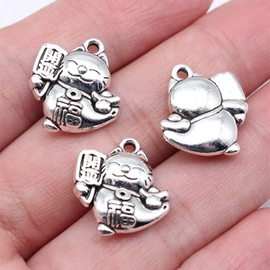 Ciondolo Gatto della Fortuna in Lega Argento Antico Maneki-Neko Charm per Creazione Gioielli Fai da Te Accessorio