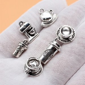 Antieke zilveren koffiebedels set voor DIY-sieraden inclusief koffiezetapparaat hangers