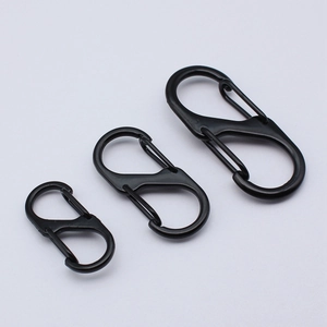 Drei Größen mattschwarzer S-Form Karabiner aus hochfester Legierung für Outdoor-Zubehör