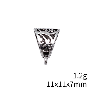 Antiksilberne Triangel-Schlaufe mit Hohlblumenschnitzerei, 11x11x7mm Schmuckverbinder