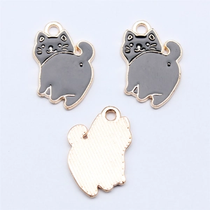 Cute black cat alloy pendant with golden edges for DIY jewelry making accessories