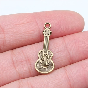 Vintage bronze guitar pendant in zinc alloy with detailed strings for DIY jewelry making