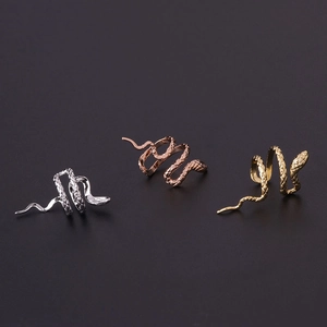 Punk-Stil Schlangen-Ohrklemmen und Ringe in Silber, Roségold und Gold mit Metall-Finish