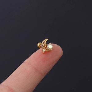 Makroaufnahme von Stern und Mond 20G Edelstahl Ohrstecker mit AB-Zirkonia Steinen