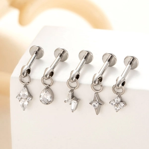 Labret-Stecker aus Titanlegierung mit Zirkonia-Anhängern in diversen Designs