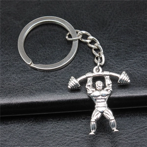 Porte-clés en Métal Haltérophile Musclé Bodybuilder Levant une Barre Pendentif Anneau de Clé pour Amateurs de Fitness Souvenir Sport