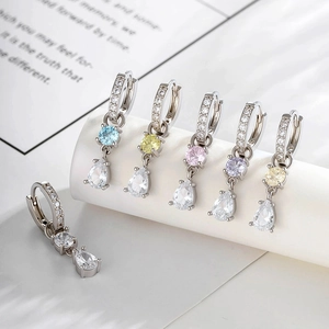 Boucles D'oreilles Huggie En Cuivre Avec Pendentifs En Zircon Rond Et Goutte D'eau Bijoux Doux Colorés Pour Femmes