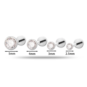 Set di piercing in titanio con zirconi cubici rotondi da 2,5 mm a 5 mm argento