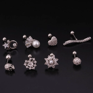 Lot de 8 clous d'oreilles en acier inoxydable avec perles, étoiles en zircon et motifs de cœur