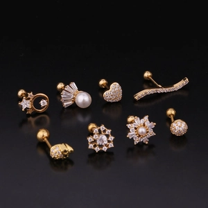 Lot de 8 boucles d'oreilles en acier inoxydable doré avec perles et zircons aux formes variées
