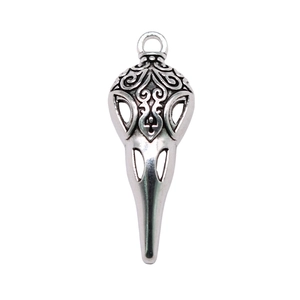 Ciondolo teschio di uccello gotico 35x13mm in lega con finitura argento antico
