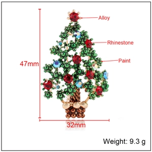 Creative Christmas tree brooch in green and gold alloy with colorful rhinestones decoration