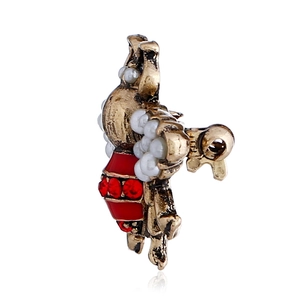Vintage gold bee brooch featuring faux pearls and red enamel with crystal accents