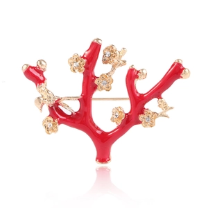 Elegant Red Coral Plum Blossom Flower Brooch For Women Alloy Enamel Rhinestone Plant Jewelry Pin For Wedding Party Gift