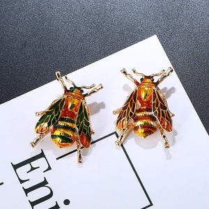 Exquisite enamel cicada insect brooches in green and brown with alloy base