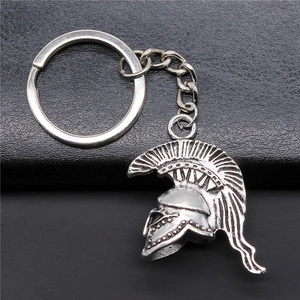 Vintage 3D Spartan Roman Warrior Helmet Pendant Keychain Retro Alloy Gladiator Headpiece Key Ring Charm For Men Women Jewelry