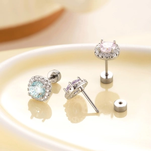 Boucles d'oreilles carrées en zircon étincelant avec fermoir à vis en bleu et rose