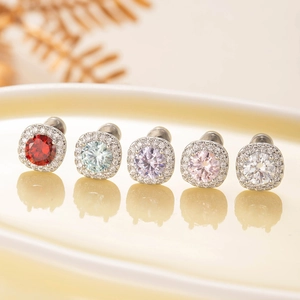 Ensemble de boucles d'oreilles carrées en zircon à cinq couleurs avec fermoirs à vis