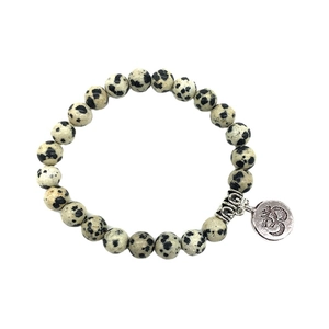 Bracelet en perles de jaspe dalmatien avec pendentif Om argenté et perle ciselée