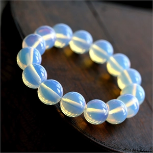 Bracelet Minimaliste en Perles d'Opalite Pierre de Lune Synthétique Translucide Perles Rondes Bracelet Élastique Bijoux Cadeau Femme Homme