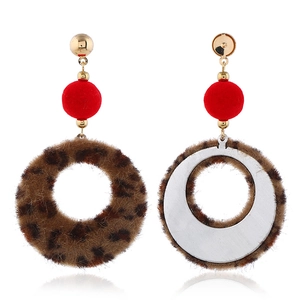 Minimalist leopard print plush round earrings with red velvet balls and golden studs