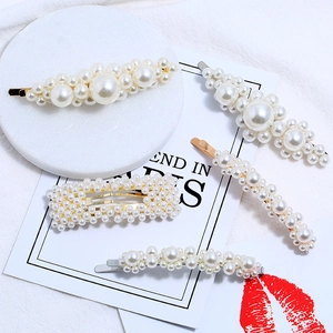 Lot de 5 barrettes à cheveux élégantes avec perles et motifs géométriques dorés et argentés