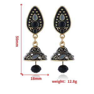 Vintage zwart-gouden kristallen waterdruppel Jhumka-oorbellen met een hoogte van 50mm