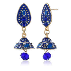 Boheemse blauwe kristallen oorbellen met gouden Jhumka hangers in vintage stijl