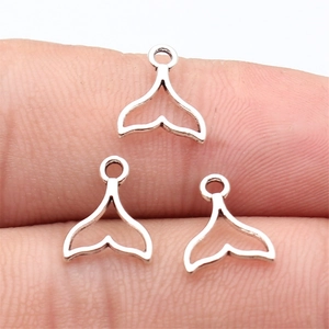 Vintage Zinklegierung Walflosse Anhänger Für DIY Schmuckherstellung Hohles Design Fischschwanz Charms Antik Gold Silber