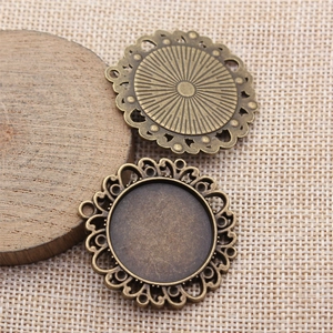 Vintage Bronze Runde Cabochon-Fassung 25mm mit Spitze für DIY Schmuckherstellung