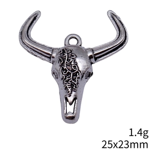 Μενταγιόν κρανίο ταύρου αντικέ ασήμι 25x23mm με λεπτομερή σπειροειδή χαρακτική DIY