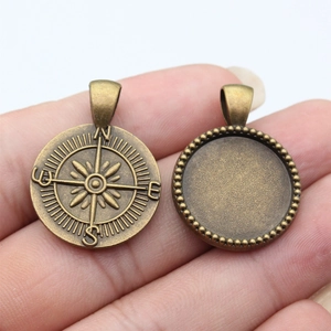 20mm Vintage Bronze Anhängerfassung und Kompass Anhänger für DIY Schmuckherstellung