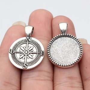 20mm antik silberner Kompassanhänger und runde Zinklegierungstablett-Anhänger für DIY-Schmuck
