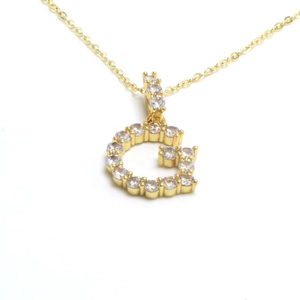 Elegant gold-plated G letter pendant necklace with sparkling micro-pave crystal diamonds