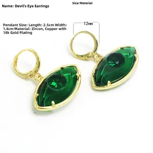 Détails des boucles d'oreilles œil porte-bonheur avec dimensions et placage en or 18k
