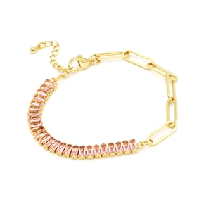 Bracciale a catena dorata con pietre preziose rettangolari rosa e chiusura regolabile