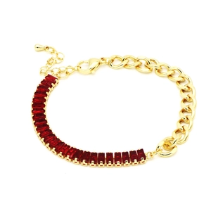 Bracciale a catena cubana dorata e pietre di zircone rosso con chiusura regolabile