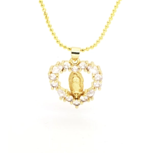 Collana dorata con pendente a cuore, rilievo della Madonna e zirconi lucenti per donna